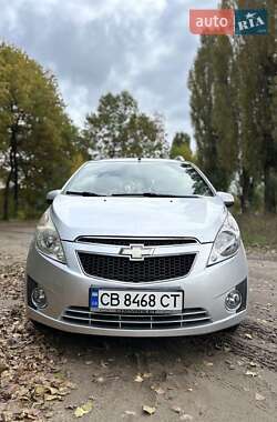 Хетчбек Chevrolet Spark 2010 в Чернігові