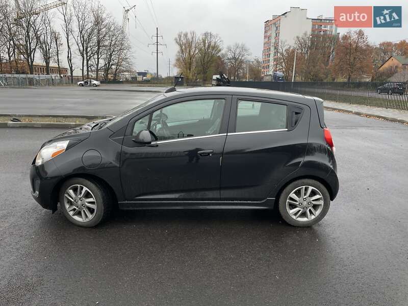 Хэтчбек Chevrolet Spark 2016 в Чернигове фото 7 Хэтчбек Chevrolet Spark 2016 в Чернигове