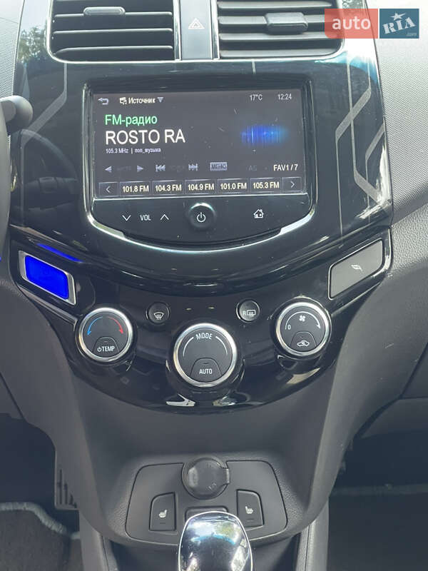 Хэтчбек Chevrolet Spark 2013 в Одессе