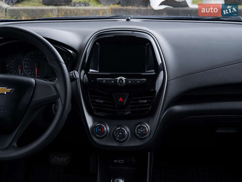 Хэтчбек Chevrolet Spark 2019 в Львове