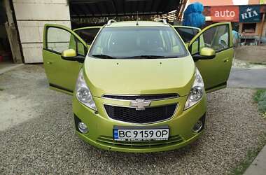 Хэтчбек Chevrolet Spark 2010 в Стрые