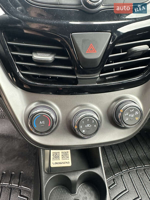 Хэтчбек Chevrolet Spark 2019 в Львове фото 15 Хэтчбек Chevrolet Spark 2019 в Львове