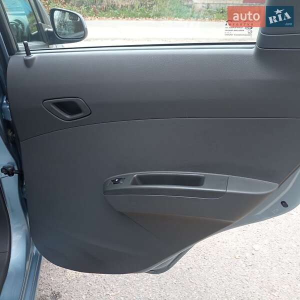 Хэтчбек Chevrolet Spark 2021 в Знаменке фото 21 Хэтчбек Chevrolet Spark 2021 в Знаменке