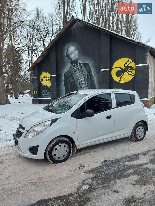 Chevrolet Spark 2010