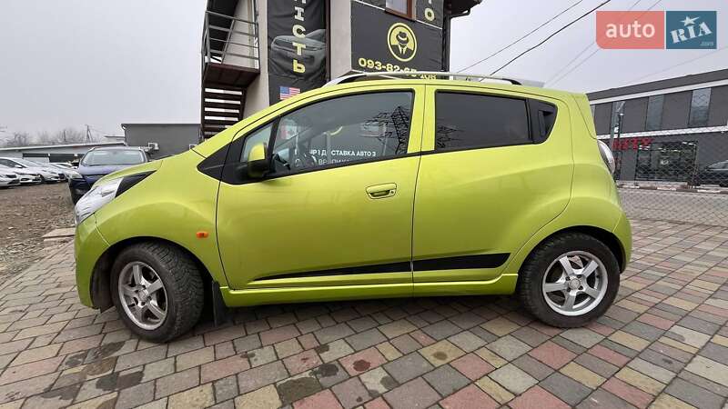 Хэтчбек Chevrolet Spark 2010 в Стрые
