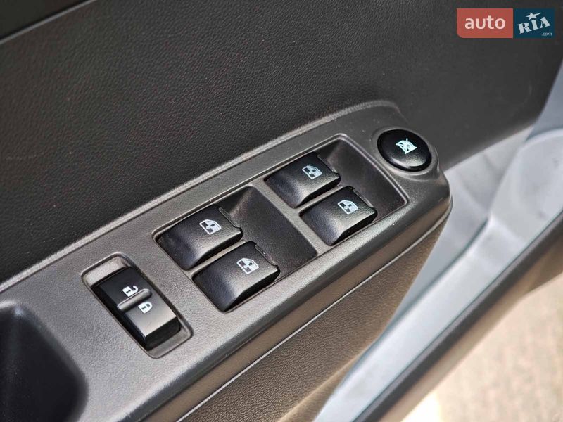Хэтчбек Chevrolet Spark 2014 в Харькове