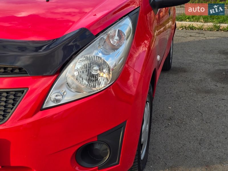 Хэтчбек Chevrolet Spark 2012 в Хмельницком