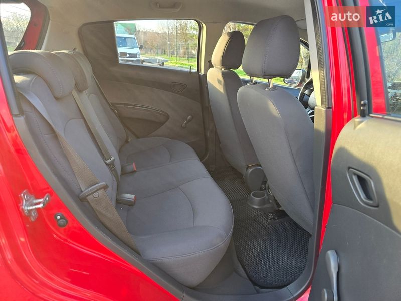Хэтчбек Chevrolet Spark 2012 в Хмельницком