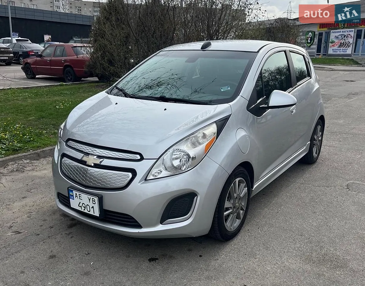 2013 Chevrolet Spark - мініатюра 31