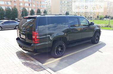 Позашляховик / Кросовер Chevrolet Suburban 2007 в 