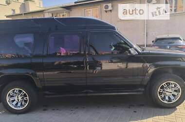 Позашляховик / Кросовер Chevrolet Suburban 1995 в 