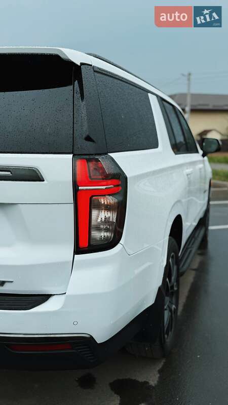 Позашляховик / Кросовер Chevrolet Suburban 2022 в Києві
