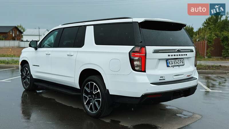 Позашляховик / Кросовер Chevrolet Suburban 2022 в Києві