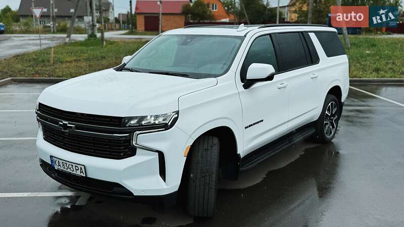 Позашляховик / Кросовер Chevrolet Suburban 2022 в Києві