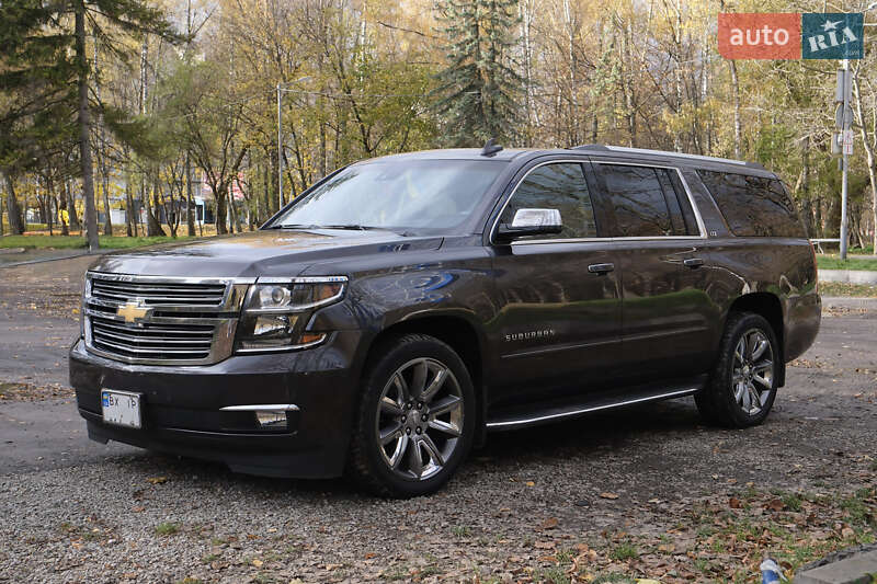 Позашляховик / Кросовер Chevrolet Suburban 2016 в Хмельницькому