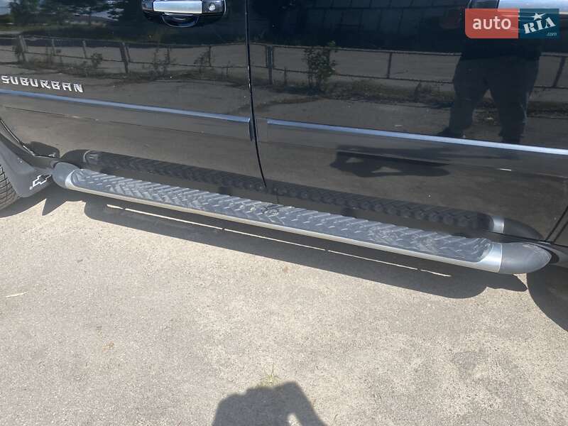 Внедорожник / Кроссовер Chevrolet Suburban 2007 в Виннице фото 8 Внедорожник / Кроссовер Chevrolet Suburban 2007 в Виннице