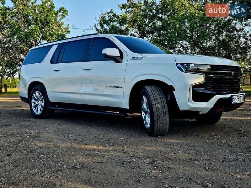 Chevrolet Suburban 2021