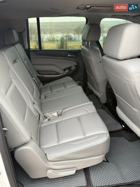 Внедорожник / Кроссовер Chevrolet Suburban 2019 в Одессе