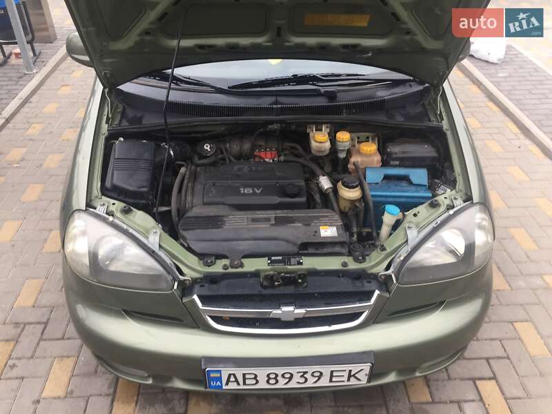 Мінівен Chevrolet Tacuma 2004 в Вінниці