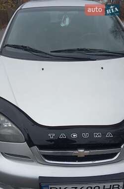 Универсал Chevrolet Tacuma 2005 в Полонном