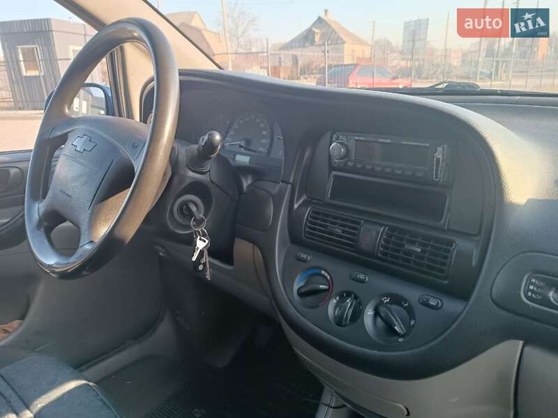 Мінівен Chevrolet Tacuma 2004 в Білій Церкві