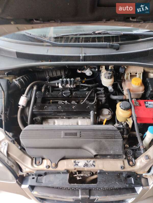 Минивэн Chevrolet Tacuma 2005 в Киеве