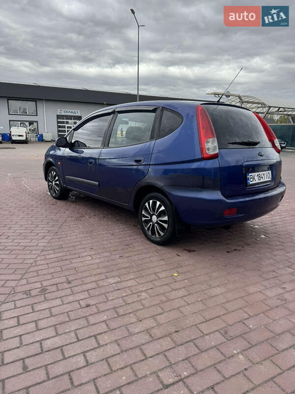 Минивэн Chevrolet Tacuma 2004 в Сарнах фото 3 Минивэн Chevrolet Tacuma 2004 в Сарнах