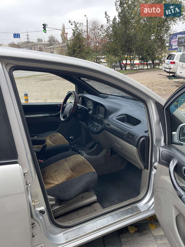 Минивэн Chevrolet Tacuma 2005 в Одессе