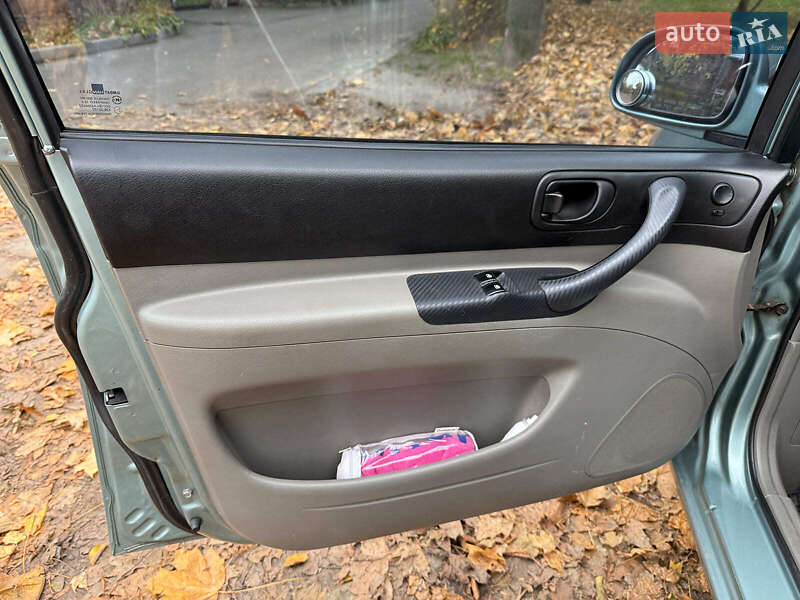 Минивэн Chevrolet Tacuma 2008 в Киеве фото 11 Минивэн Chevrolet Tacuma 2008 в Киеве