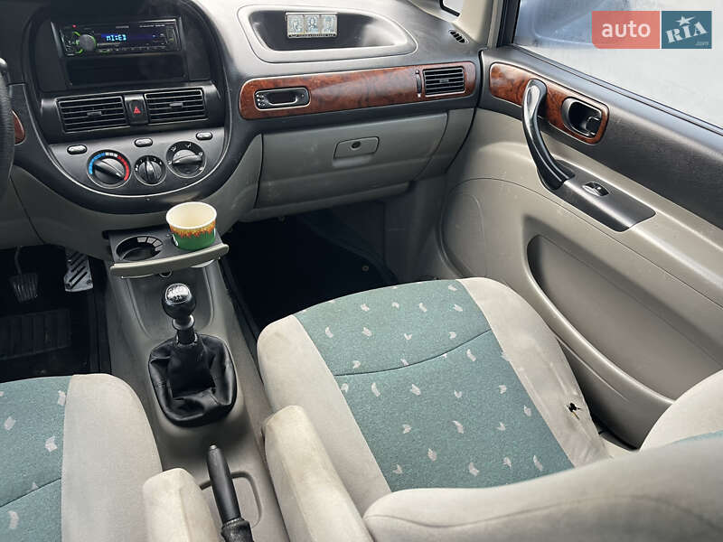 Минивэн Chevrolet Tacuma 2005 в Луцке фото 15 Минивэн Chevrolet Tacuma 2005 в Луцке