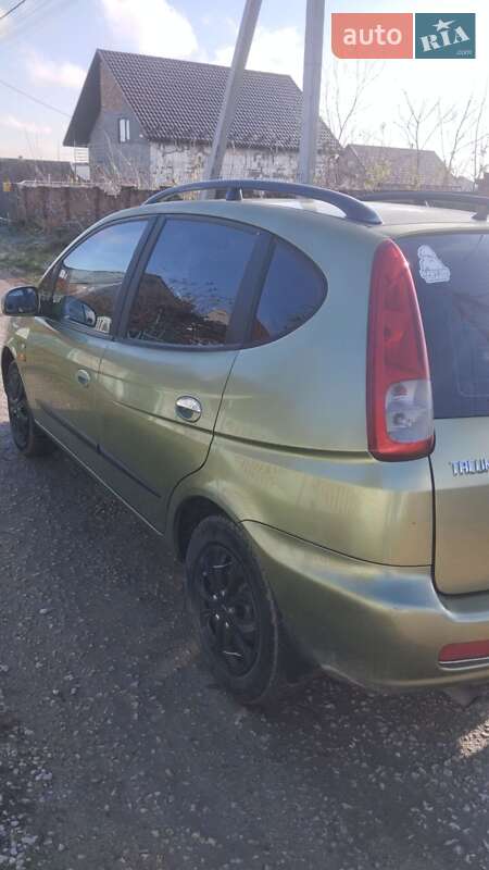 Минивэн Chevrolet Tacuma 2004 в Чемеровцах