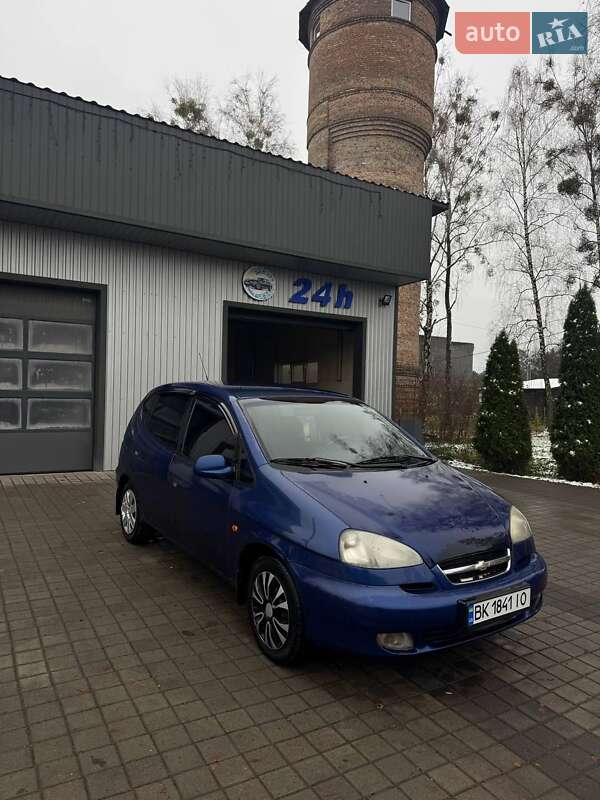 Минивэн Chevrolet Tacuma 2004 в Клесовом фото 3 Минивэн Chevrolet Tacuma 2004 в Клесовом