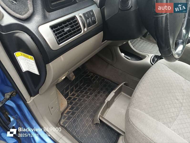 Мінівен Chevrolet Tacuma 2004 в Дніпрі