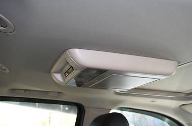 Внедорожник / Кроссовер Chevrolet Tahoe 2011 в 