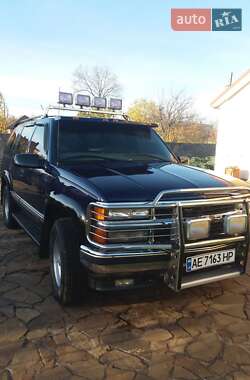 Позашляховик / Кросовер Chevrolet Tahoe 1997 в 