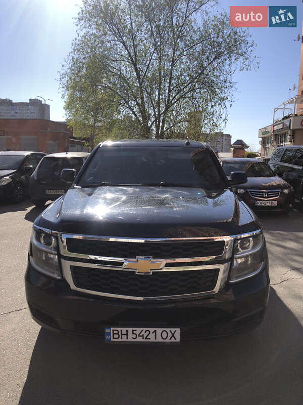 Внедорожник / Кроссовер Chevrolet Tahoe 2017 в Киеве