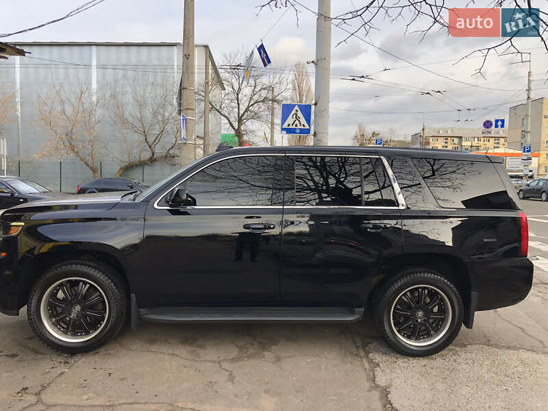 Внедорожник / Кроссовер Chevrolet Tahoe 2017 в Киеве