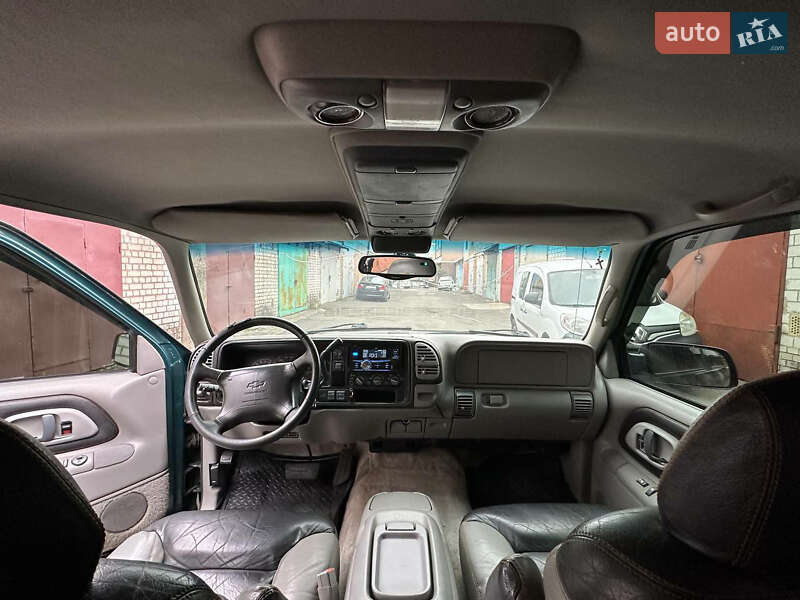 Внедорожник / Кроссовер Chevrolet Tahoe 1997 в Киеве фото 8 Внедорожник / Кроссовер Chevrolet Tahoe 1997 в Киеве