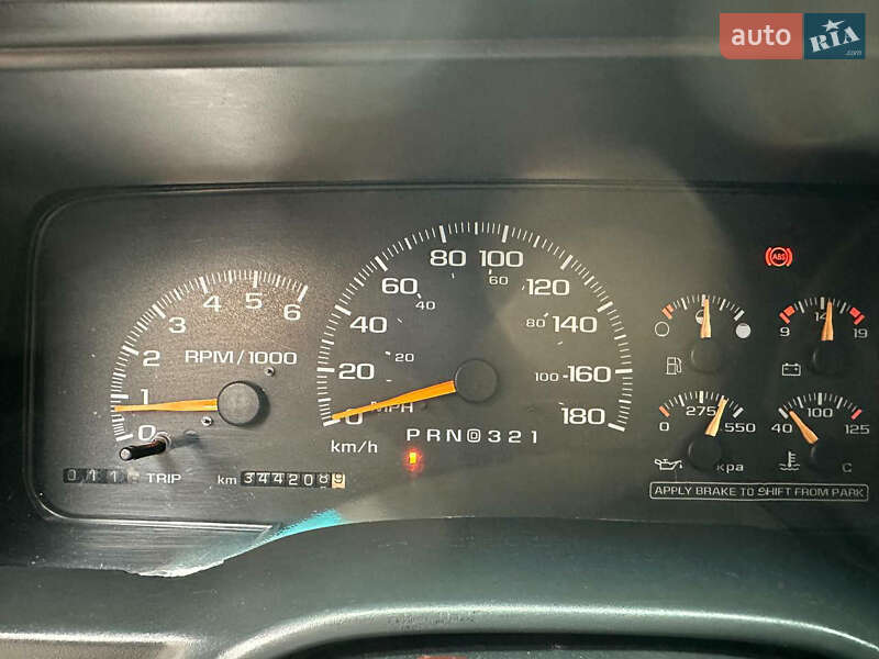 Внедорожник / Кроссовер Chevrolet Tahoe 1997 в Киеве фото 10 Внедорожник / Кроссовер Chevrolet Tahoe 1997 в Киеве