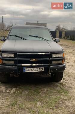 Внедорожник / Кроссовер Chevrolet Tahoe 1996 в 