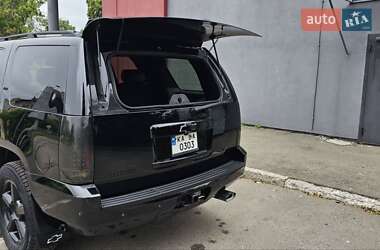 Внедорожник / Кроссовер Chevrolet Tahoe 2008 в 