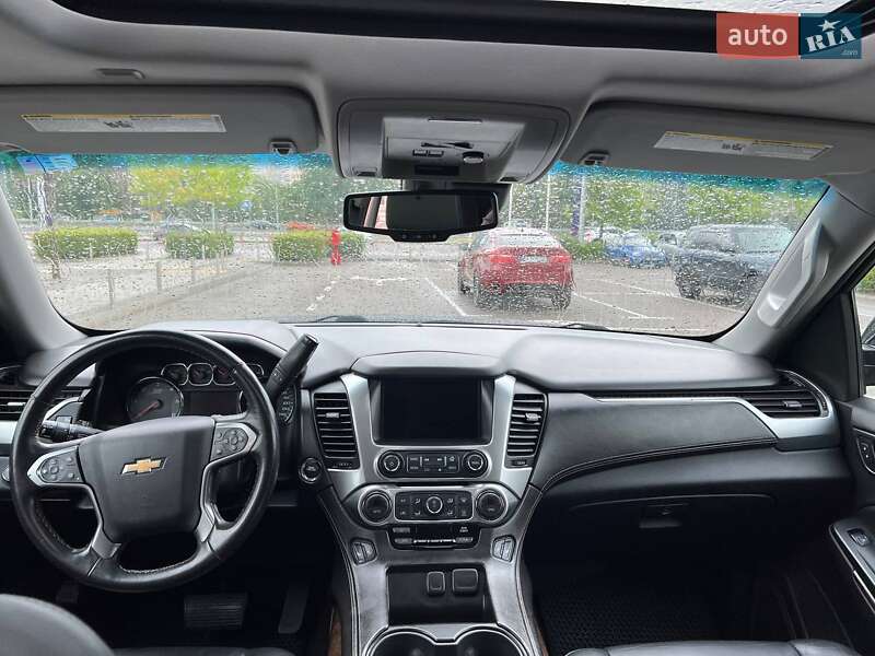 Позашляховик / Кросовер Chevrolet Tahoe 2015 в Києві