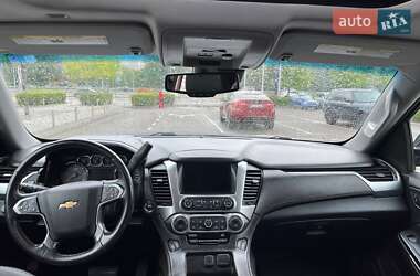 Внедорожник / Кроссовер Chevrolet Tahoe 2015 в 