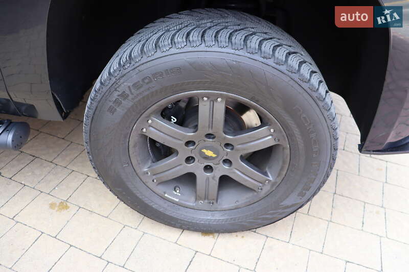 Внедорожник / Кроссовер Chevrolet Tahoe 2018 в Львове