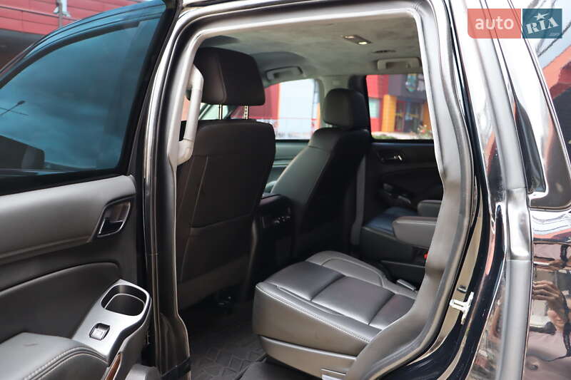 Внедорожник / Кроссовер Chevrolet Tahoe 2018 в Львове