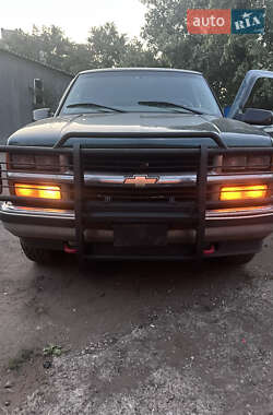 Внедорожник / Кроссовер Chevrolet Tahoe 1998 в Киеве