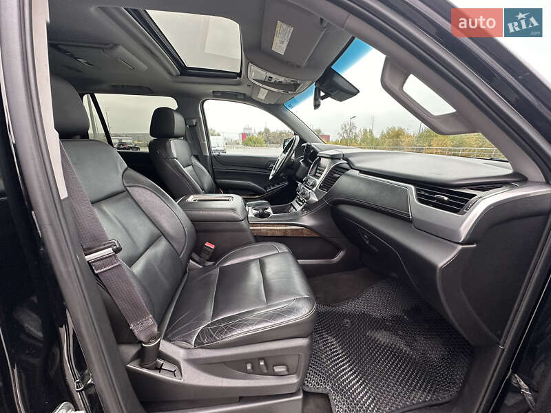 Позашляховик / Кросовер Chevrolet Tahoe 2015 в Києві фото 47 Позашляховик / Кросовер Chevrolet Tahoe 2015 в Києві