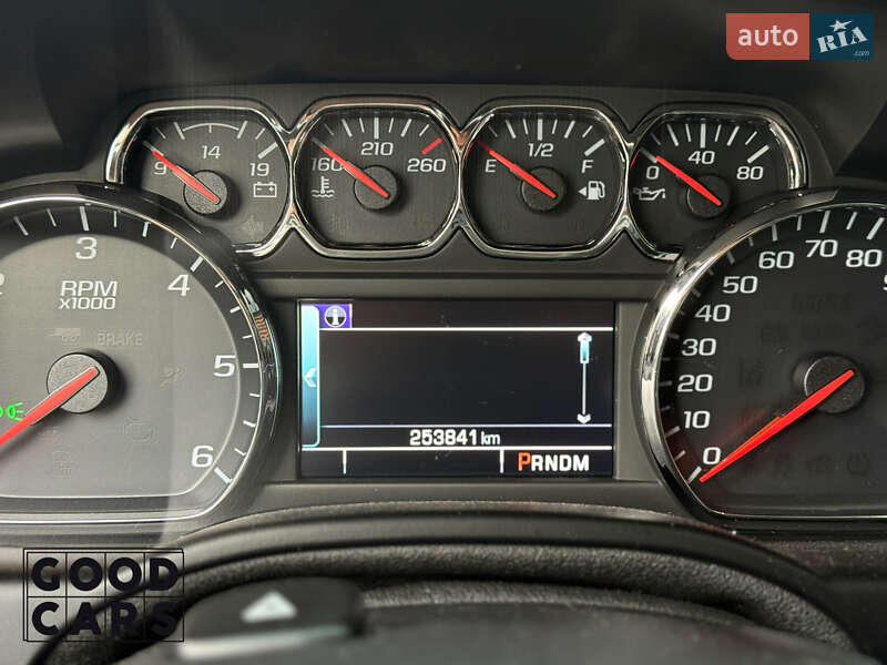 Позашляховик / Кросовер Chevrolet Tahoe 2014 в Одесі