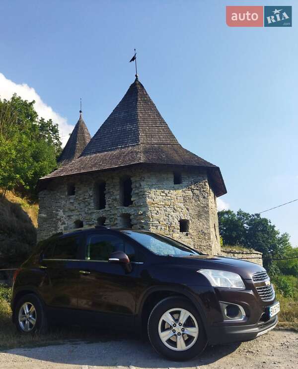Внедорожник / Кроссовер Chevrolet Tracker 2014 в Каменец-Подольском