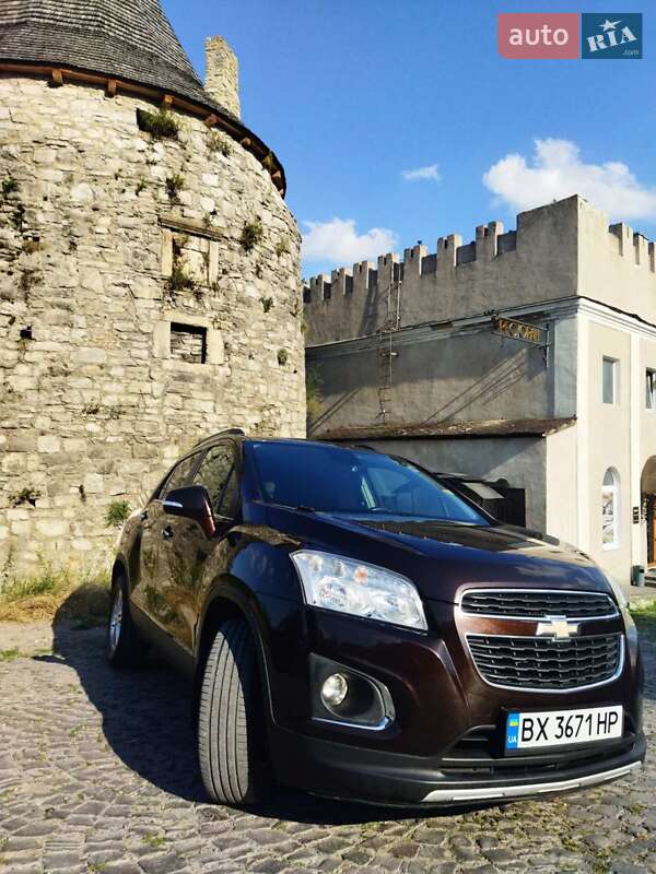 Внедорожник / Кроссовер Chevrolet Tracker 2014 в Каменец-Подольском